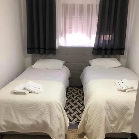 Noah's Boutique - In Hotel apartamentowy Korcza